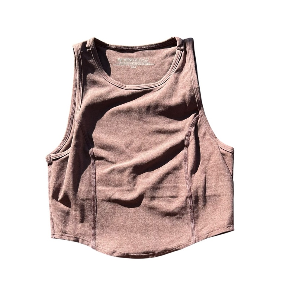 Beyond Yoga Crop Top in Truffle Brown NWT - Picture 9 of 9
